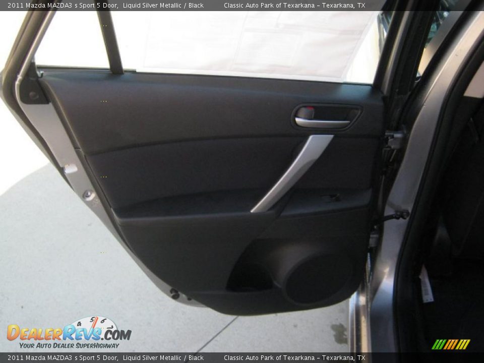 2011 Mazda MAZDA3 s Sport 5 Door Liquid Silver Metallic / Black Photo #18