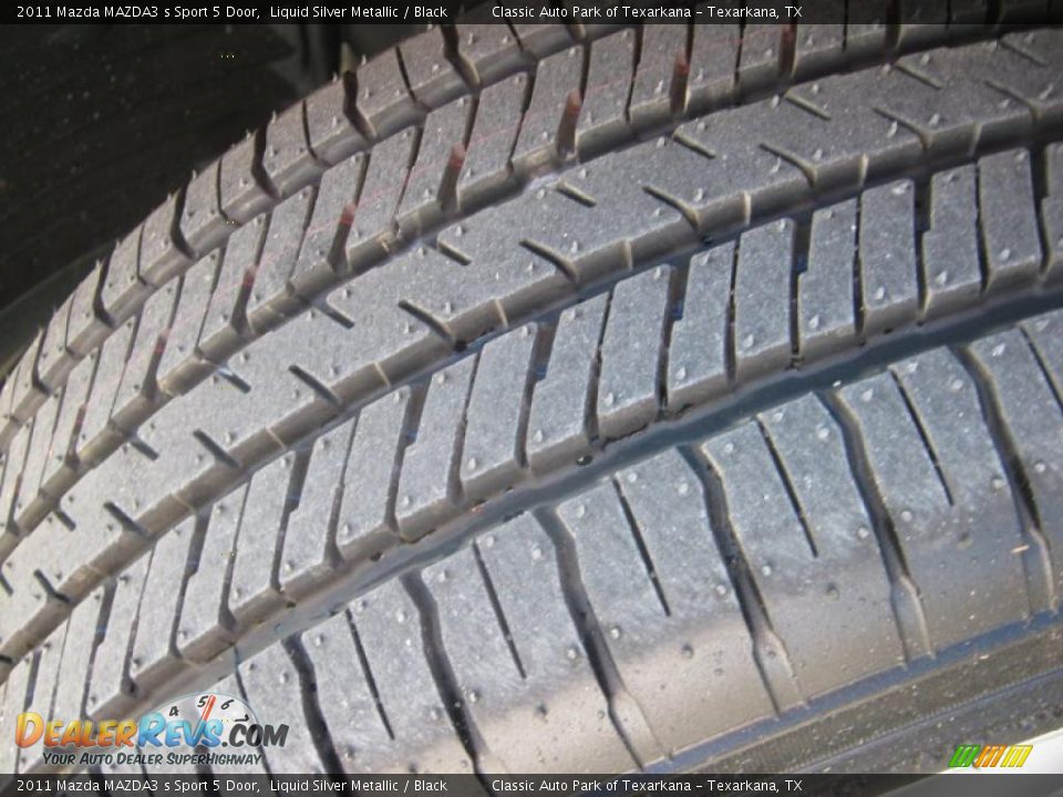 2011 Mazda MAZDA3 s Sport 5 Door Liquid Silver Metallic / Black Photo #22