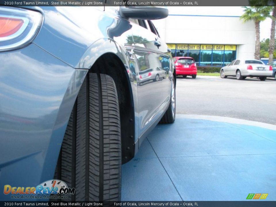 2010 Ford Taurus Limited Steel Blue Metallic / Light Stone Photo #11