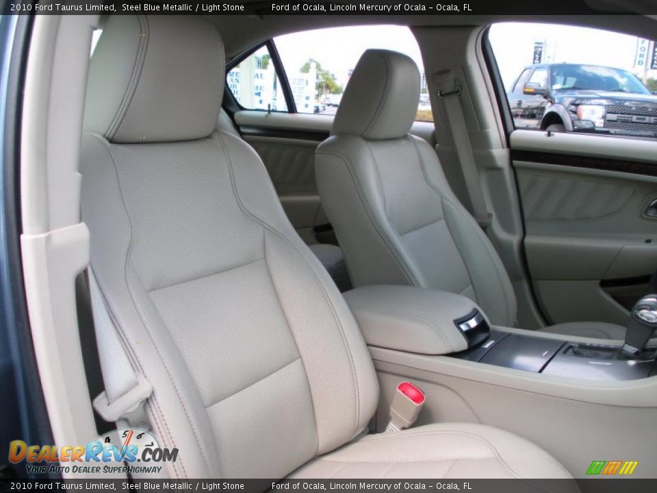 2010 Ford Taurus Limited Steel Blue Metallic / Light Stone Photo #17