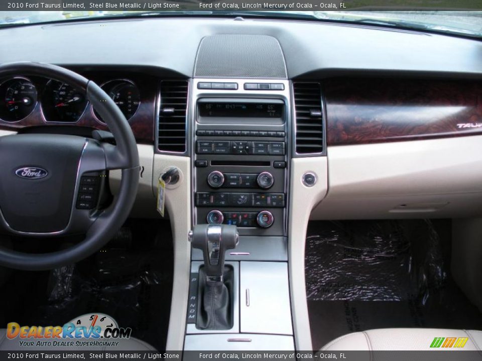2010 Ford Taurus Limited Steel Blue Metallic / Light Stone Photo #18