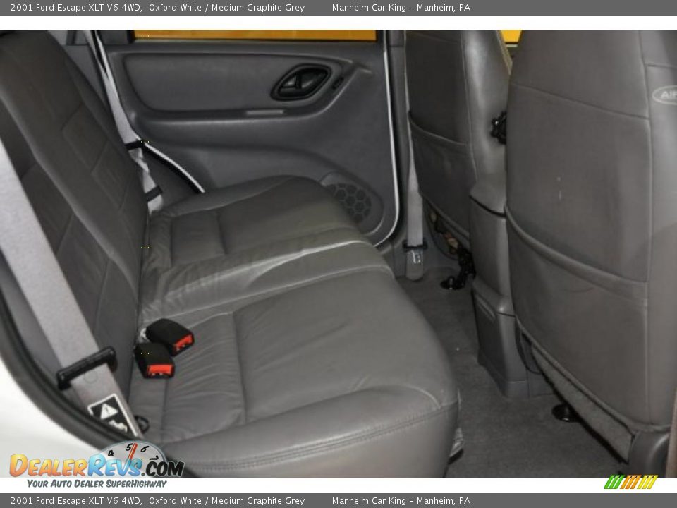 Medium Graphite Grey Interior - 2001 Ford Escape XLT V6 4WD Photo #14