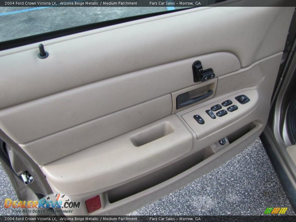 Medium Parchment Interior - 2004 Ford Crown Victoria LX Photo #7