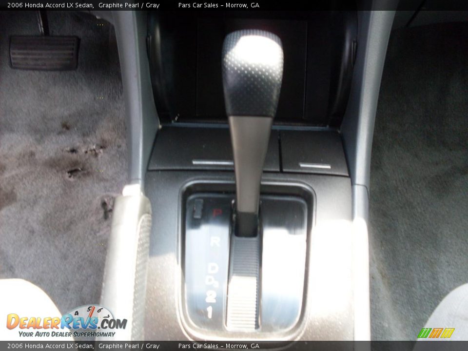 2006 Honda Accord LX Sedan Graphite Pearl / Gray Photo #15