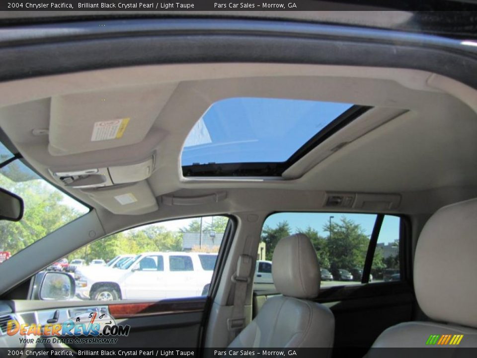 2004 Chrysler Pacifica Brilliant Black Crystal Pearl / Light Taupe Photo #13