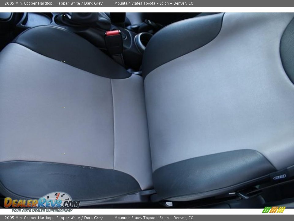 2005 Mini Cooper Hardtop Pepper White / Dark Grey Photo #13