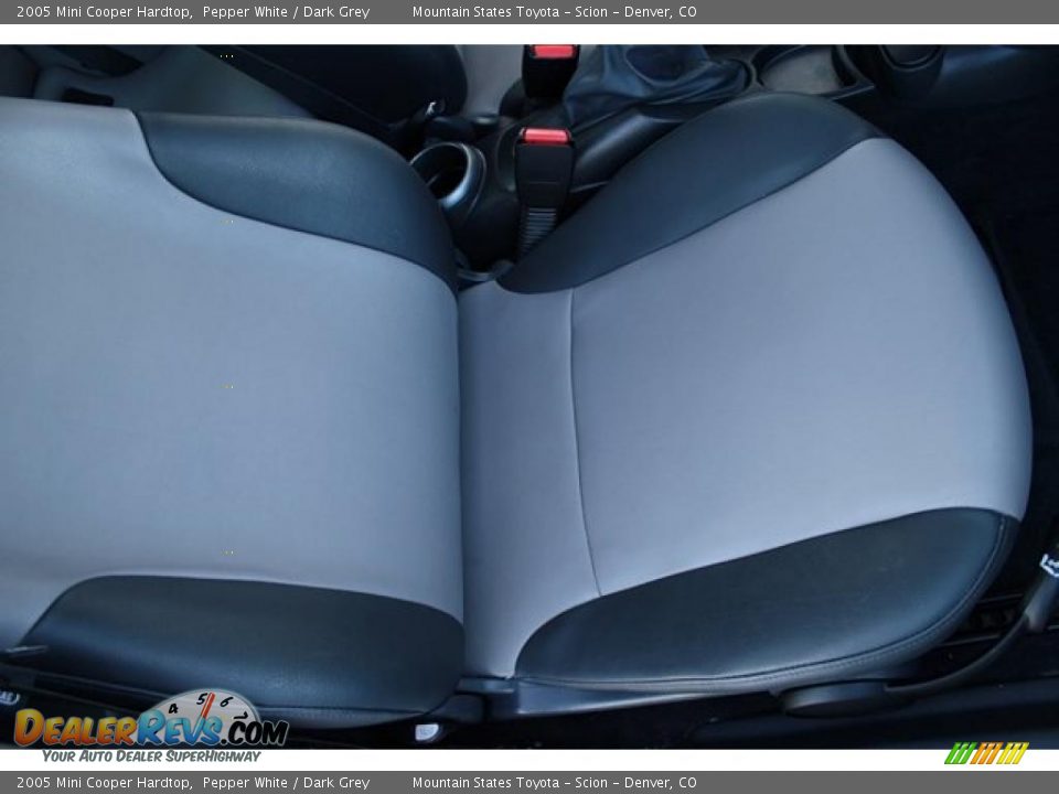 2005 Mini Cooper Hardtop Pepper White / Dark Grey Photo #14