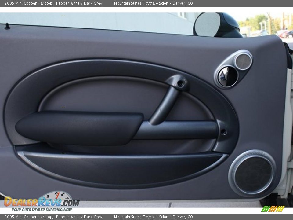2005 Mini Cooper Hardtop Pepper White / Dark Grey Photo #15