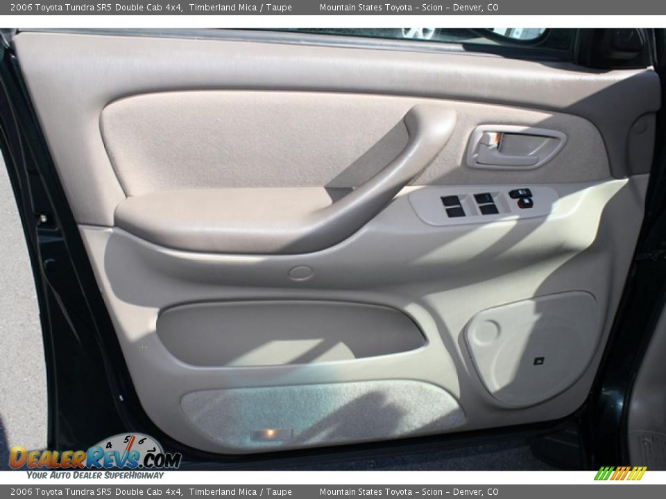 2006 Toyota Tundra SR5 Double Cab 4x4 Timberland Mica / Taupe Photo #14