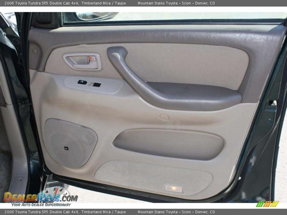2006 Toyota Tundra SR5 Double Cab 4x4 Timberland Mica / Taupe Photo #15