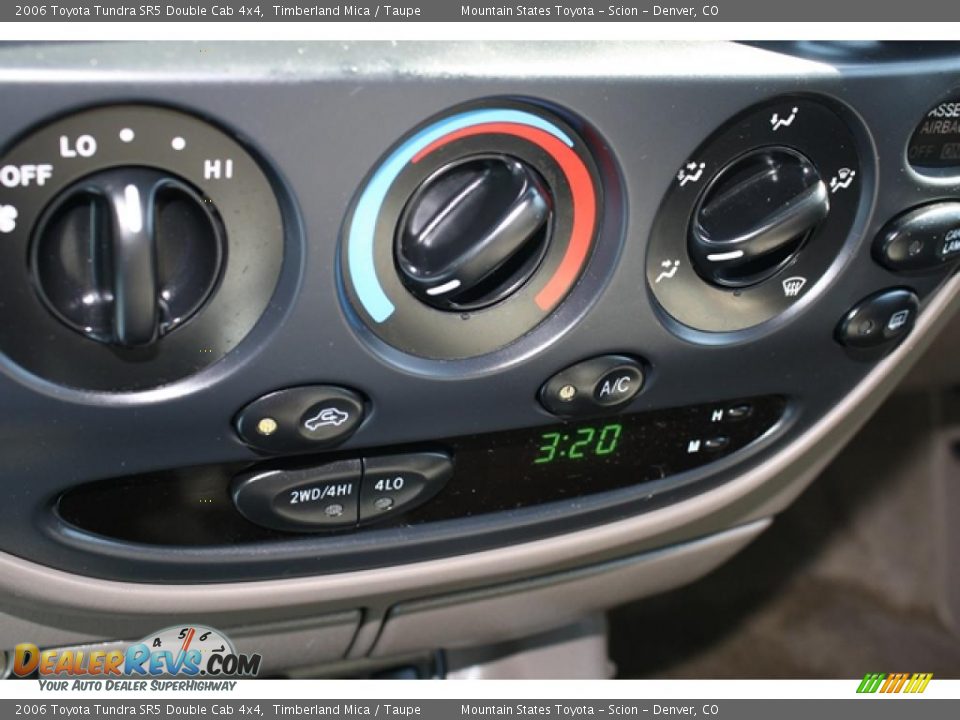 2006 Toyota Tundra SR5 Double Cab 4x4 Timberland Mica / Taupe Photo #18