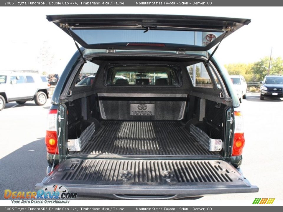 2006 Toyota Tundra SR5 Double Cab 4x4 Timberland Mica / Taupe Photo #27