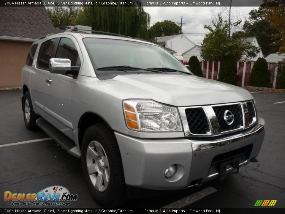 2004 Nissan Armada LE 4x4 Silver Lightning Metallic / Graphite/Titanium Photo #2