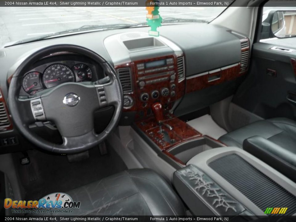 2004 Nissan Armada LE 4x4 Silver Lightning Metallic / Graphite/Titanium Photo #5