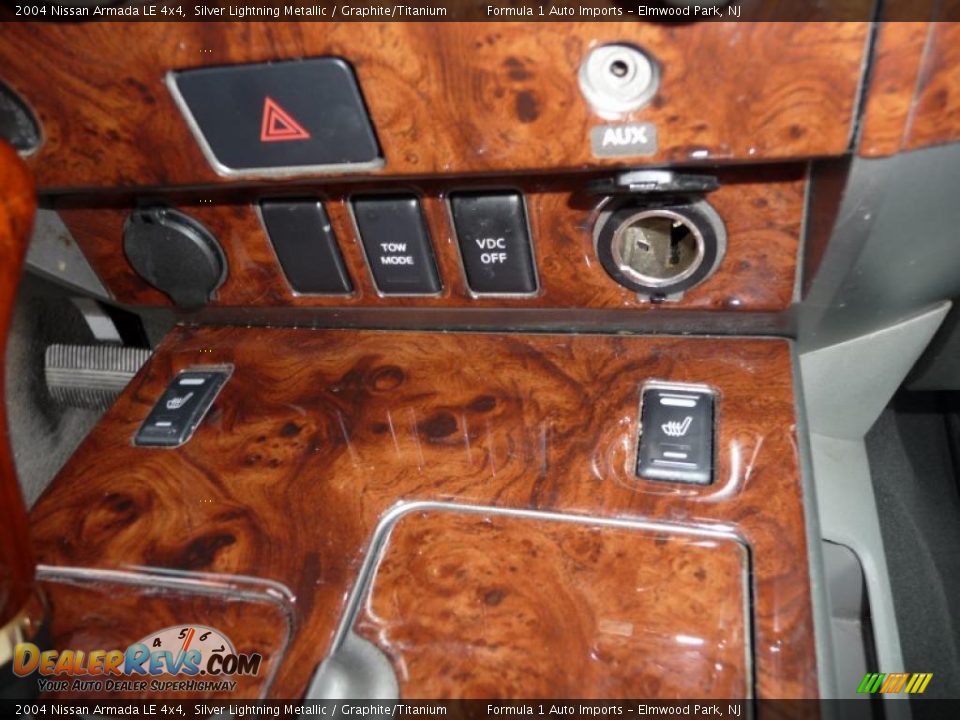 2004 Nissan Armada LE 4x4 Silver Lightning Metallic / Graphite/Titanium Photo #22