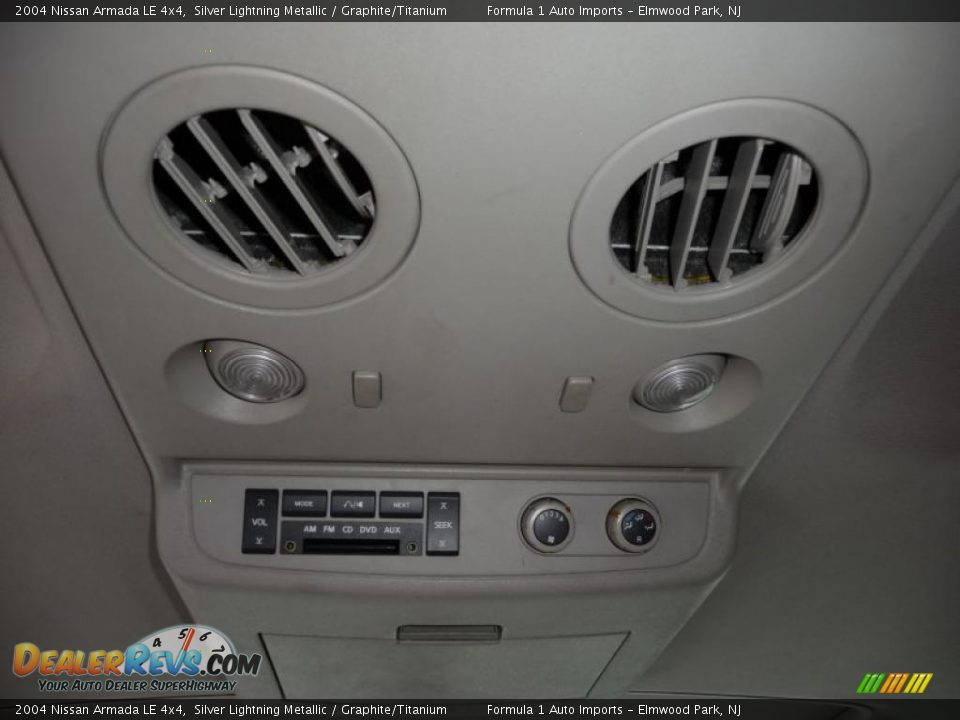 2004 Nissan Armada LE 4x4 Silver Lightning Metallic / Graphite/Titanium Photo #29