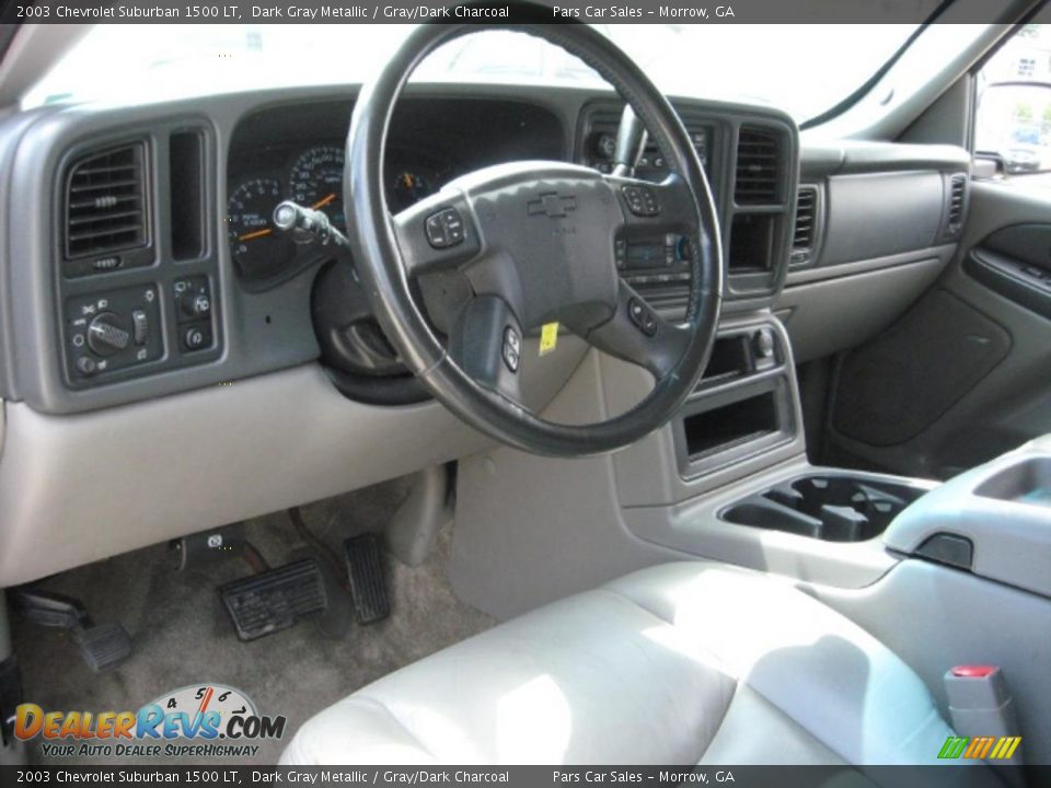 Dashboard of 2003 Chevrolet Suburban 1500 LT Photo #3
