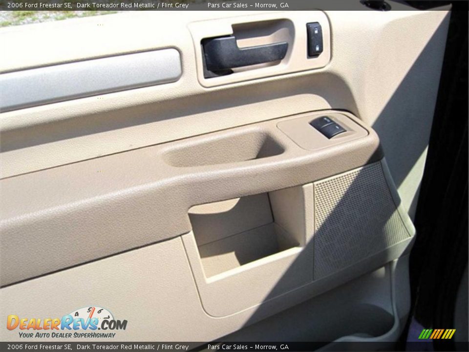 2006 Ford Freestar SE Dark Toreador Red Metallic / Flint Grey Photo #7