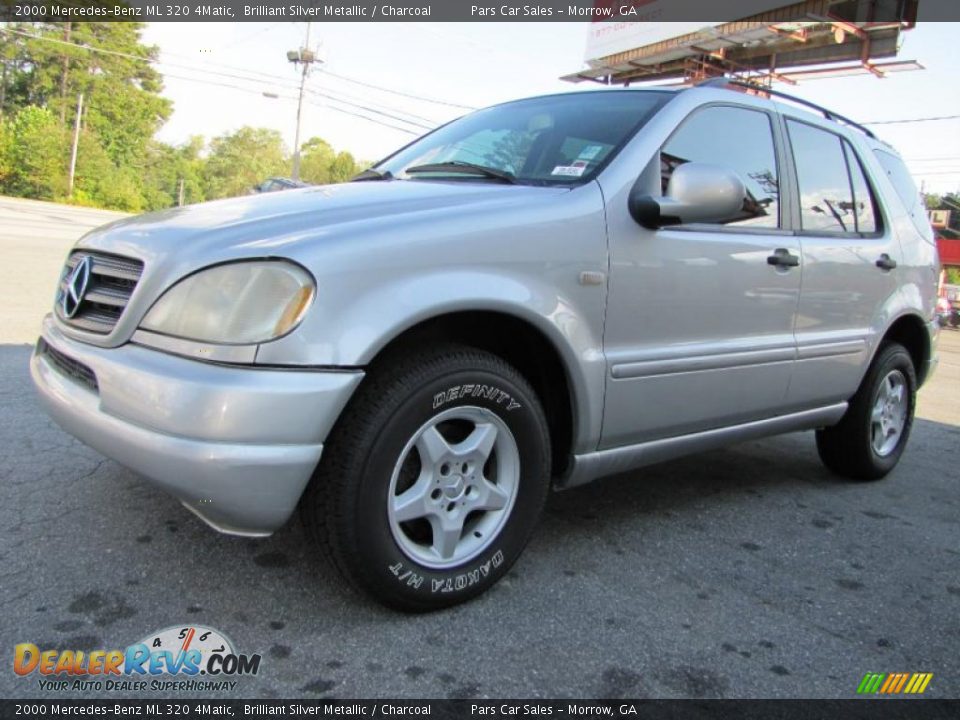 2000 Mercedes-Benz ML 320 4Matic Brilliant Silver Metallic / Charcoal Photo #1