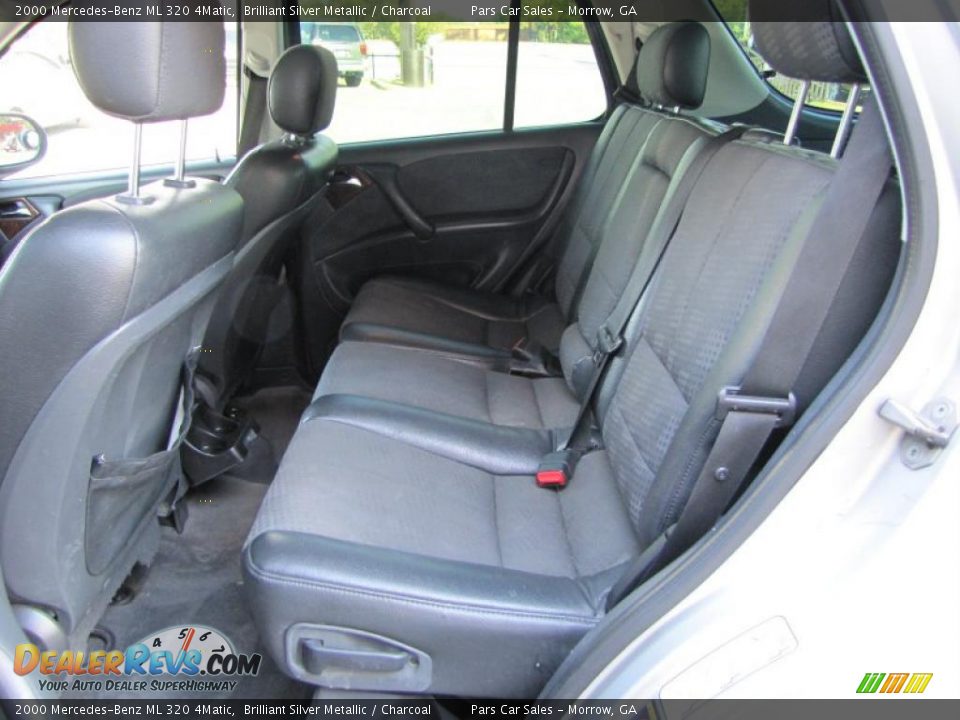 2000 Mercedes-Benz ML 320 4Matic Brilliant Silver Metallic / Charcoal Photo #8