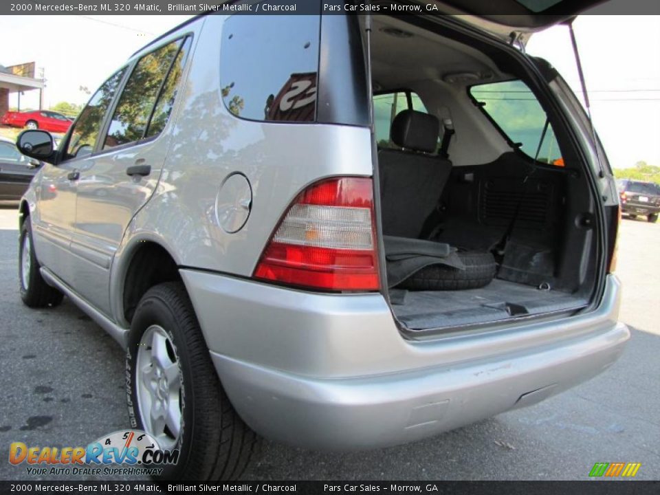 2000 Mercedes-Benz ML 320 4Matic Brilliant Silver Metallic / Charcoal Photo #9