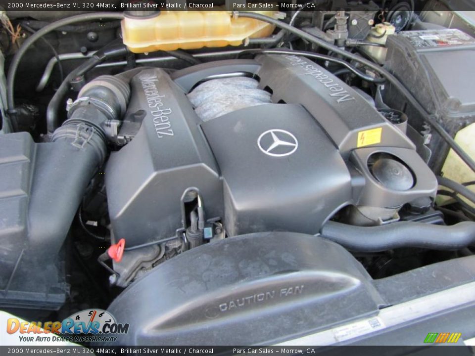2000 Mercedes-Benz ML 320 4Matic Brilliant Silver Metallic / Charcoal Photo #14