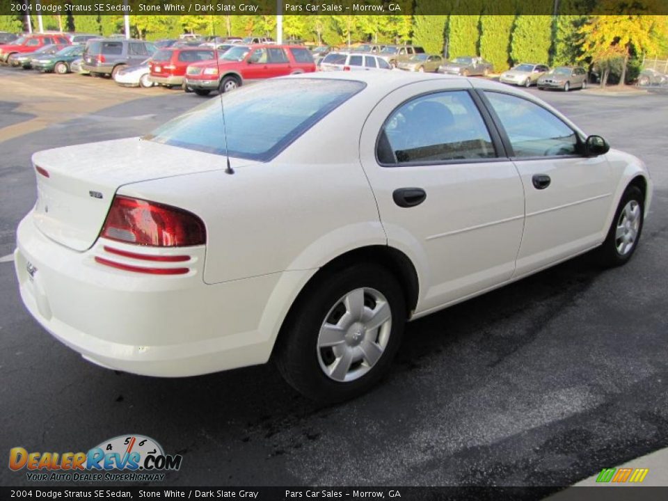 2004 Dodge Stratus SE Sedan Stone White / Dark Slate Gray Photo #3