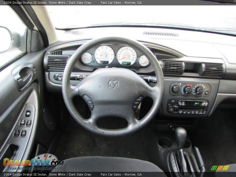 2004 Dodge Stratus SE Sedan Steering Wheel Photo #12