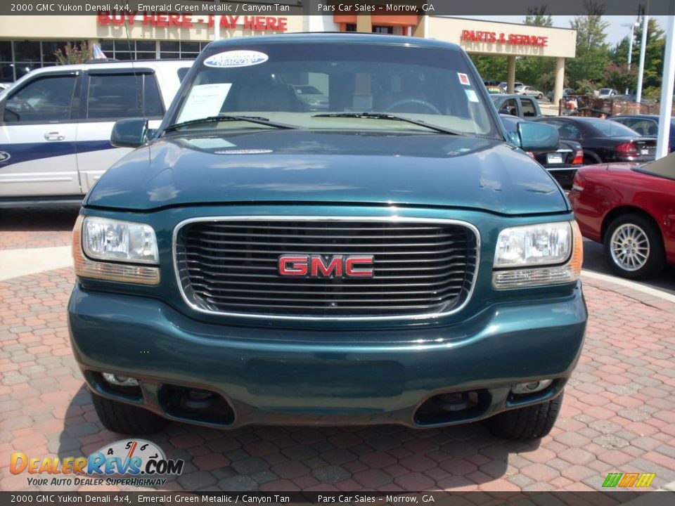 2000 GMC Yukon Denali 4x4 Emerald Green Metallic / Canyon Tan Photo #2