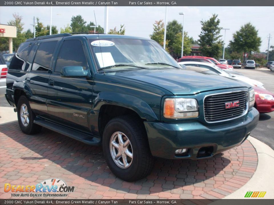 2000 GMC Yukon Denali 4x4 Emerald Green Metallic / Canyon Tan Photo #3