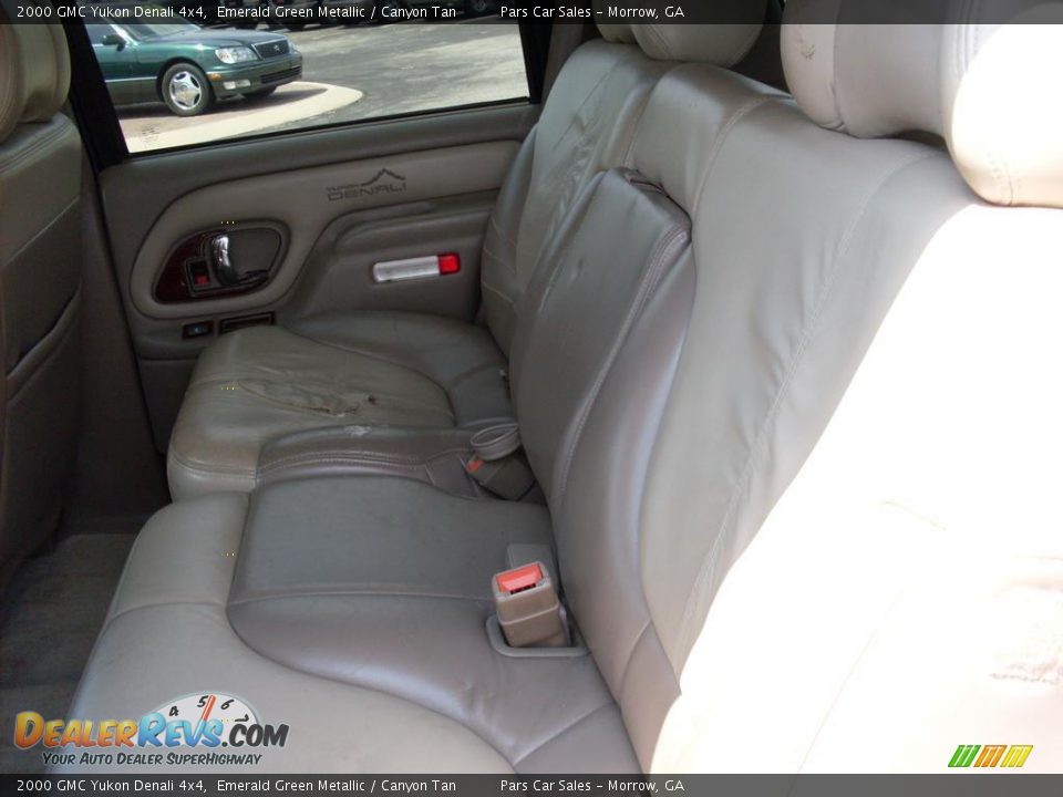 Canyon Tan Interior - 2000 GMC Yukon Denali 4x4 Photo #12