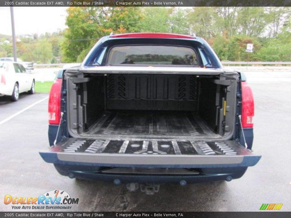 2005 Cadillac Escalade EXT AWD Rip Tide Blue / Shale Photo #9