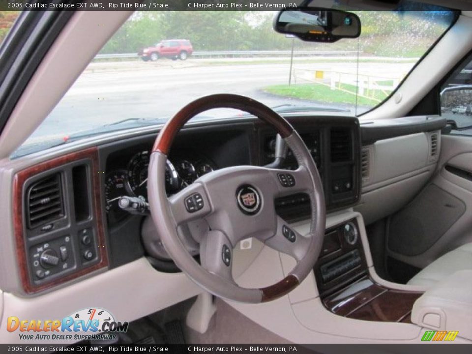 2005 Cadillac Escalade EXT AWD Rip Tide Blue / Shale Photo #13