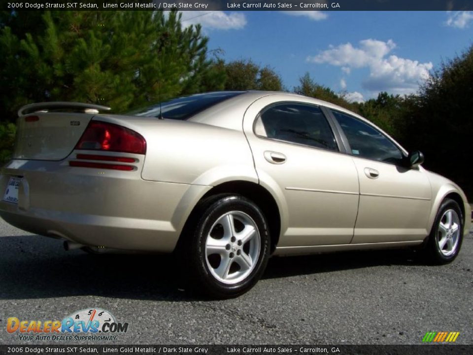 2006 Dodge Stratus SXT Sedan Linen Gold Metallic / Dark Slate Grey Photo #3