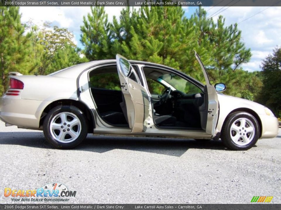 2006 Dodge Stratus SXT Sedan Linen Gold Metallic / Dark Slate Grey Photo #15