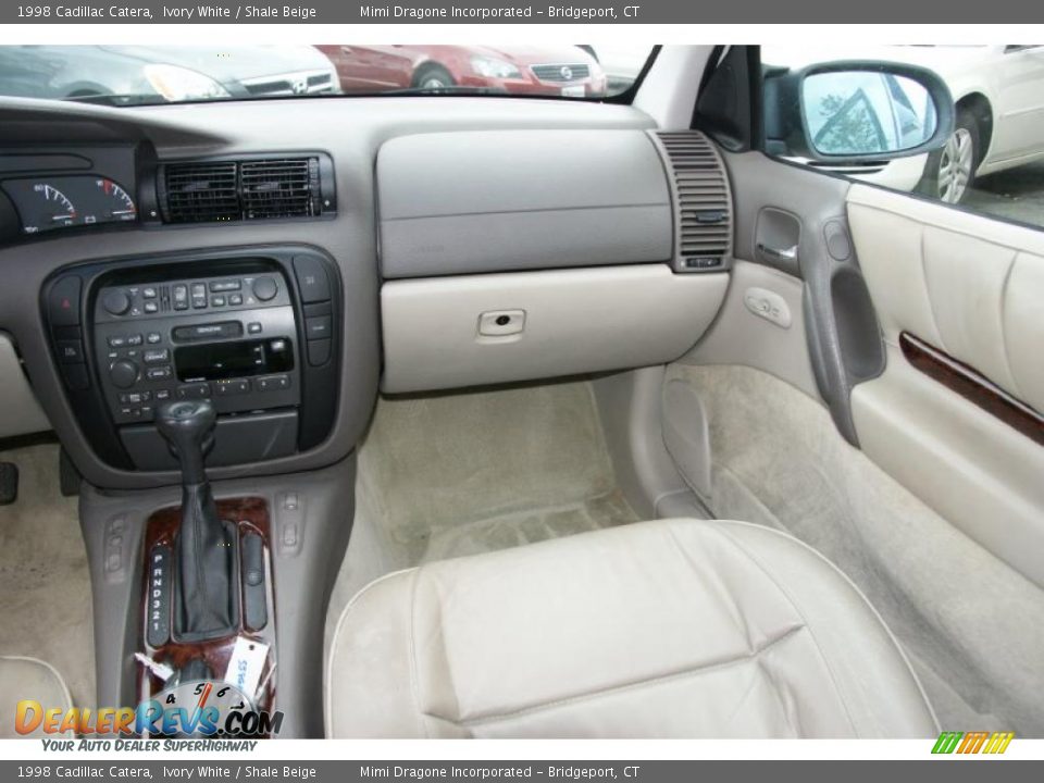 Dashboard of 1998 Cadillac Catera  Photo #13