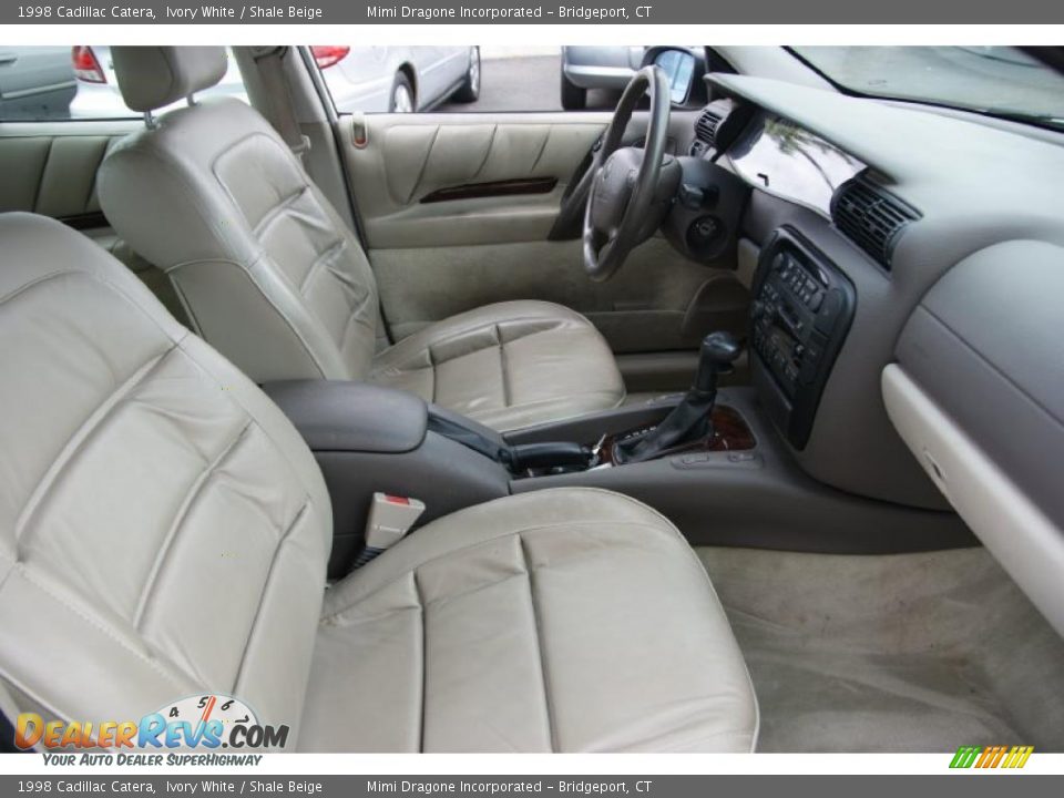 Shale Beige Interior - 1998 Cadillac Catera  Photo #15