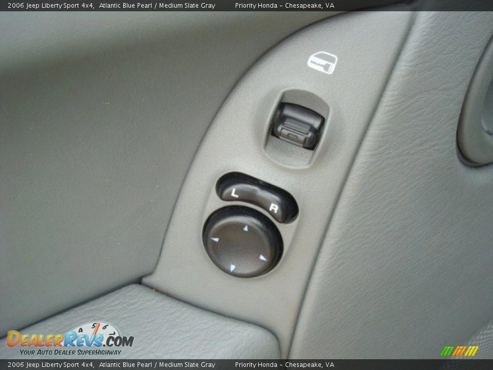 2006 Jeep Liberty Sport 4x4 Atlantic Blue Pearl / Medium Slate Gray Photo #16