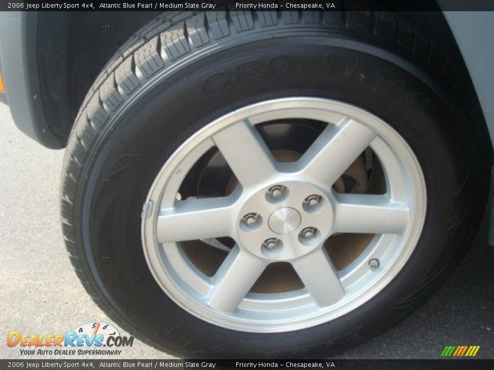 2006 Jeep Liberty Sport 4x4 Atlantic Blue Pearl / Medium Slate Gray Photo #23