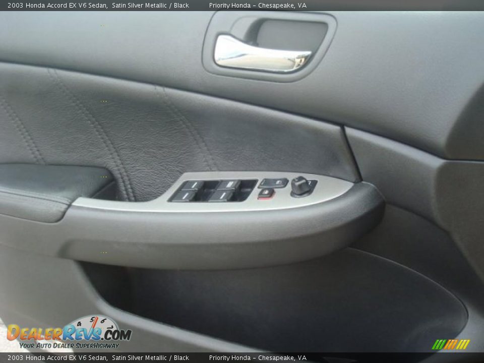 2003 Honda Accord EX V6 Sedan Satin Silver Metallic / Black Photo #16