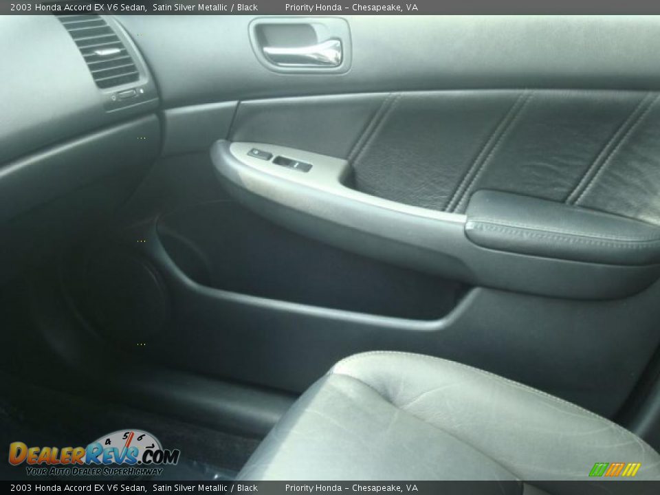 2003 Honda Accord EX V6 Sedan Satin Silver Metallic / Black Photo #23