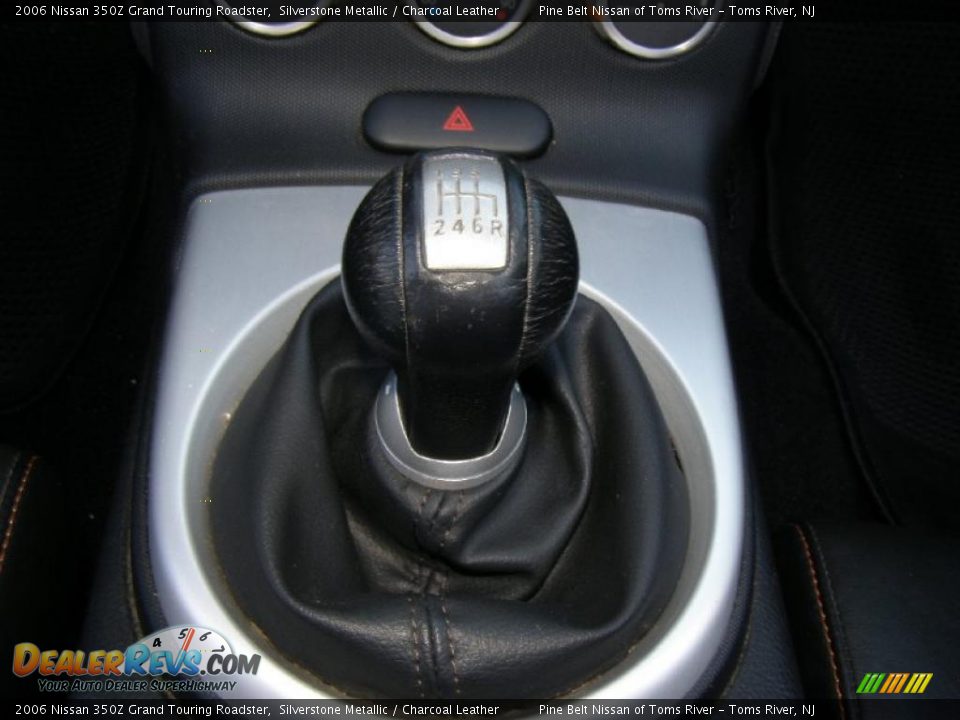 2006 Nissan 350Z Grand Touring Roadster Shifter Photo #13