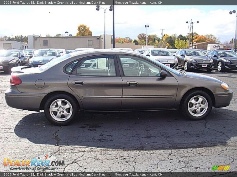 2005 Ford Taurus SE Dark Shadow Grey Metallic / Medium/Dark Flint Photo #2
