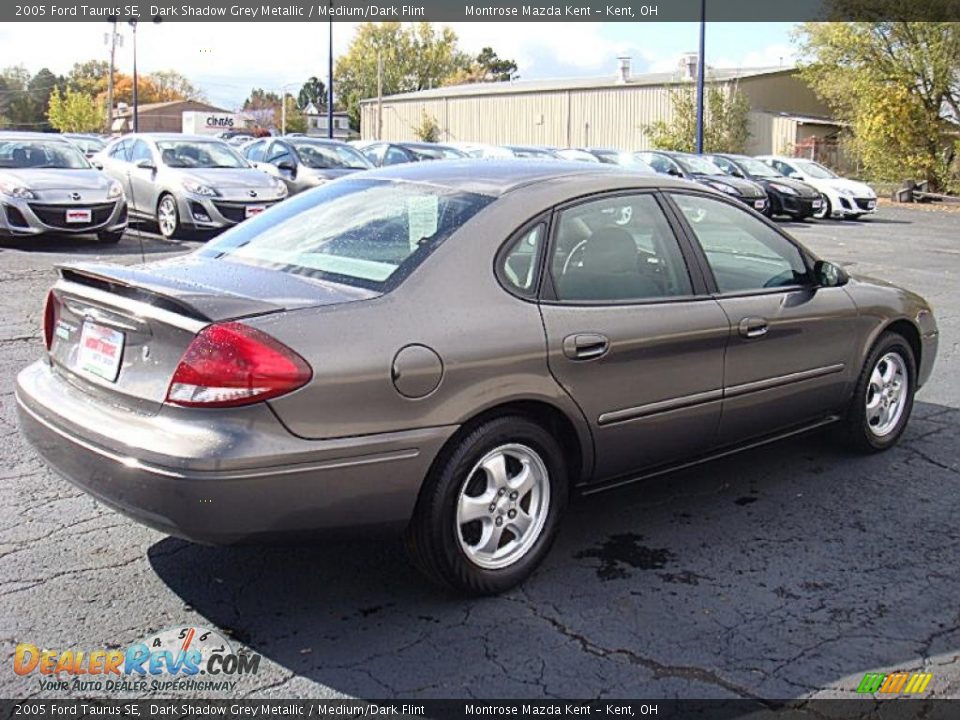 2005 Ford Taurus SE Dark Shadow Grey Metallic / Medium/Dark Flint Photo #5