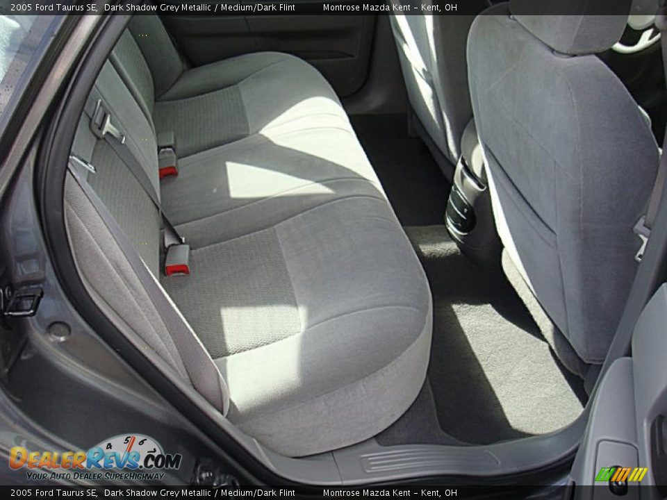 2005 Ford Taurus SE Dark Shadow Grey Metallic / Medium/Dark Flint Photo #12