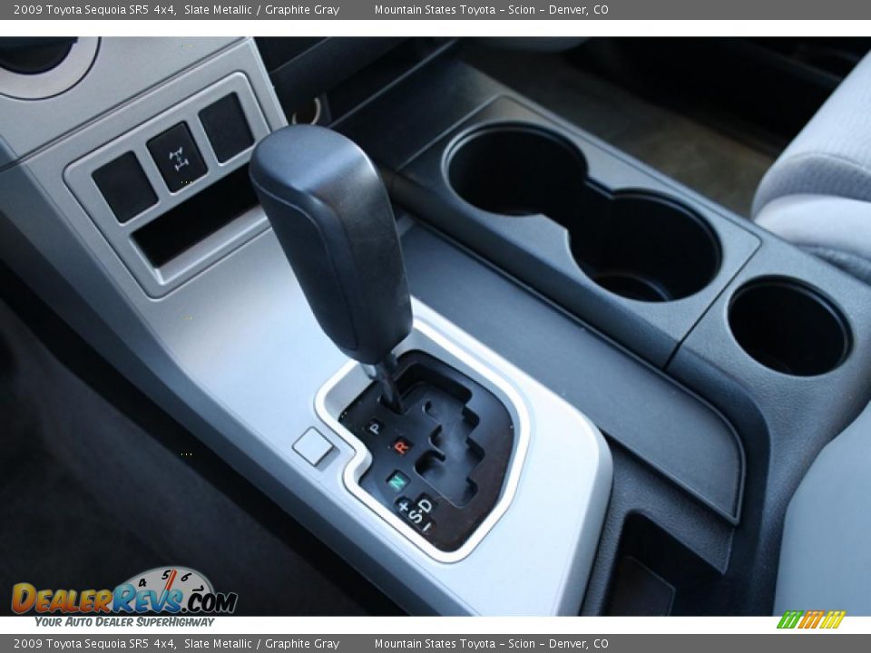 2009 Toyota Sequoia SR5 4x4 Shifter Photo #24