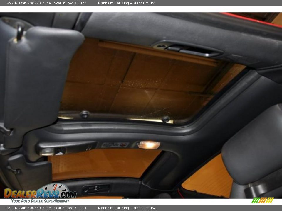 Black Interior - 1992 Nissan 300ZX Coupe Photo #8