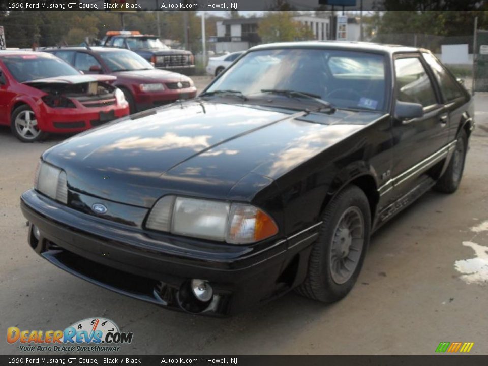 1990 Ford Mustang GT Coupe Black / Black Photo #3