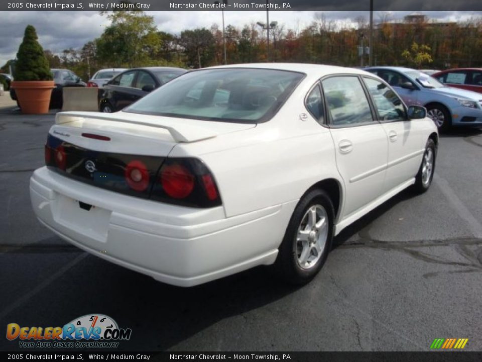 2005 Chevrolet Impala LS White / Medium Gray Photo #3