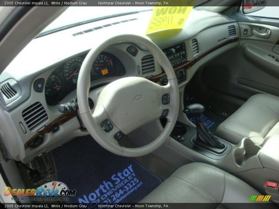 2005 Chevrolet Impala LS White / Medium Gray Photo #16